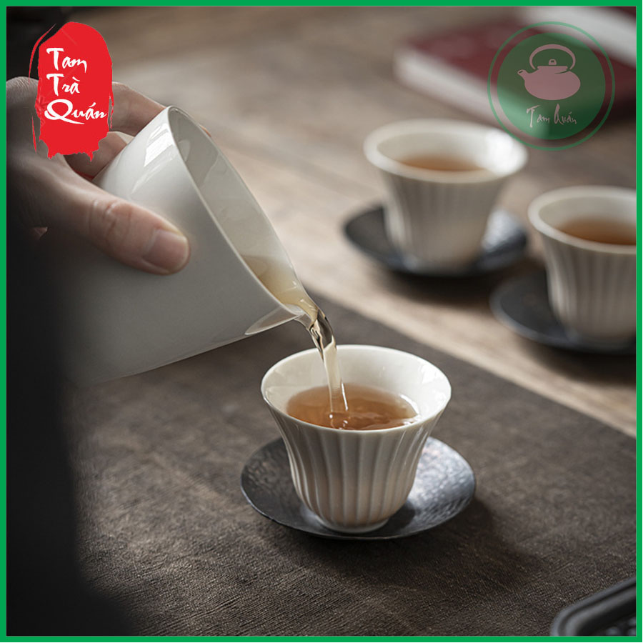 Chén trà sứ trắng Đức Hóa 55ml