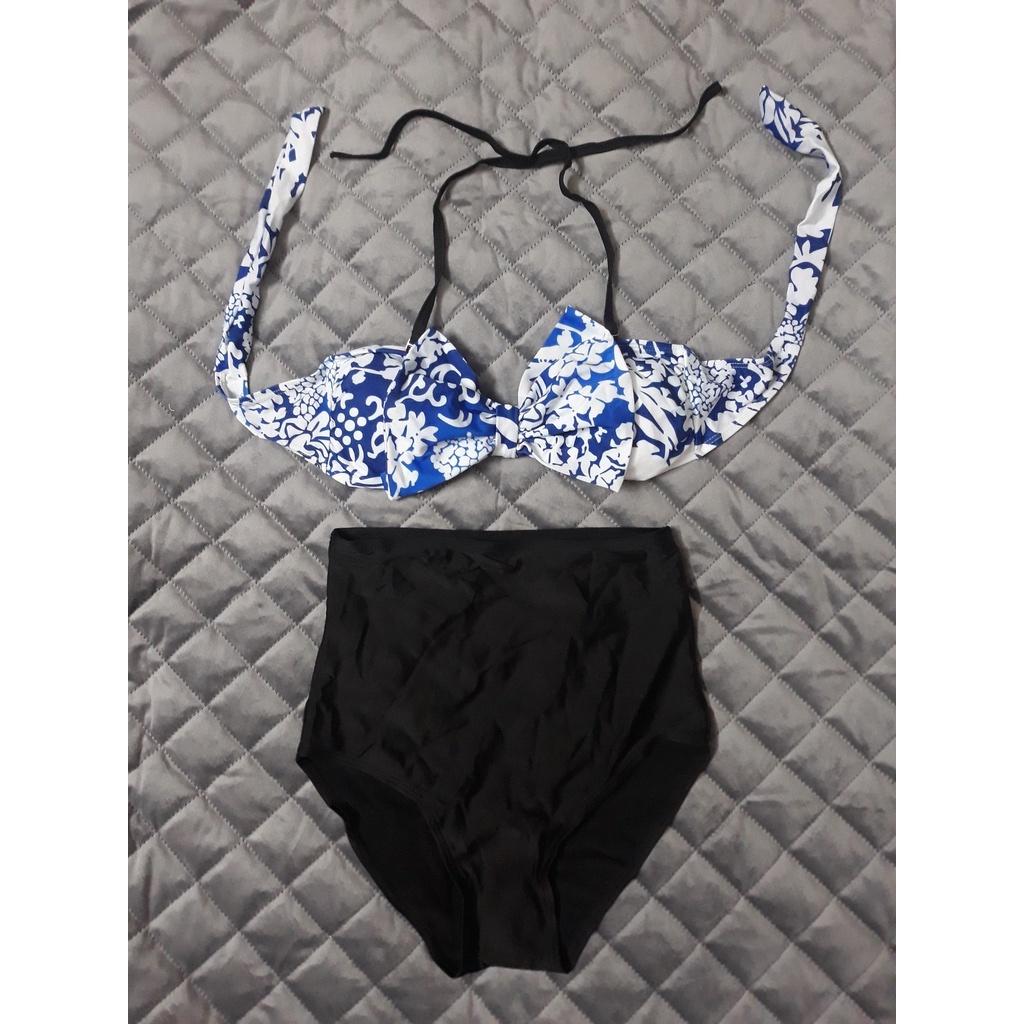 BIKINI HAI MẢNH HOA TRẮNG XANH