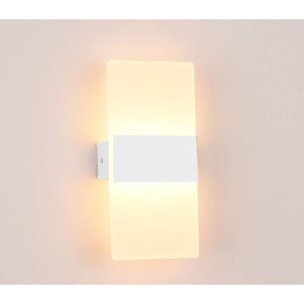 Đèn LED WISS gắn tường phong cách hiện đại, độc đáo.