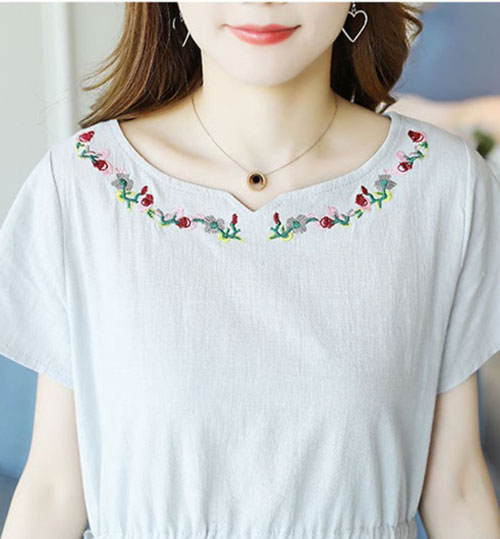 Đầm Suông tay ngắn sẻ cổ thêu hoa - DX202