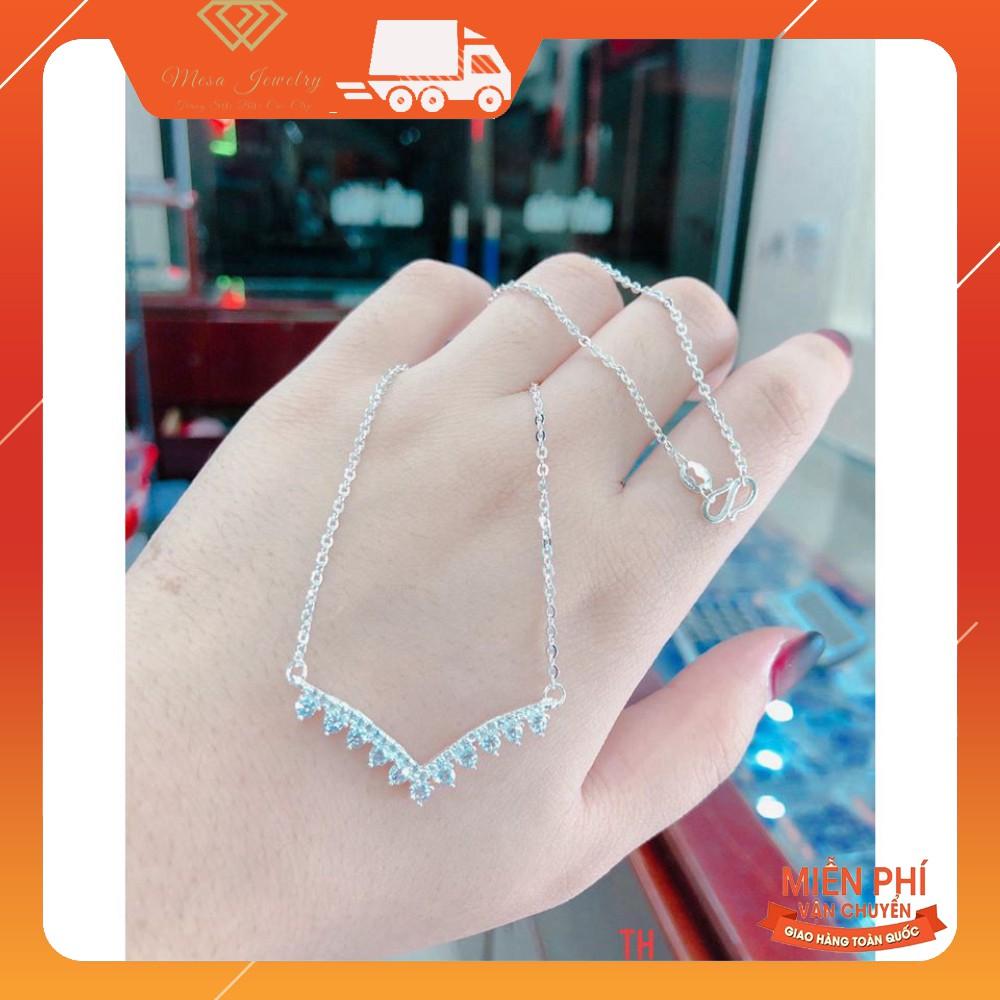 DÂY CHUYỀN MẶT V GẮN ĐÁ HÍT HÓT