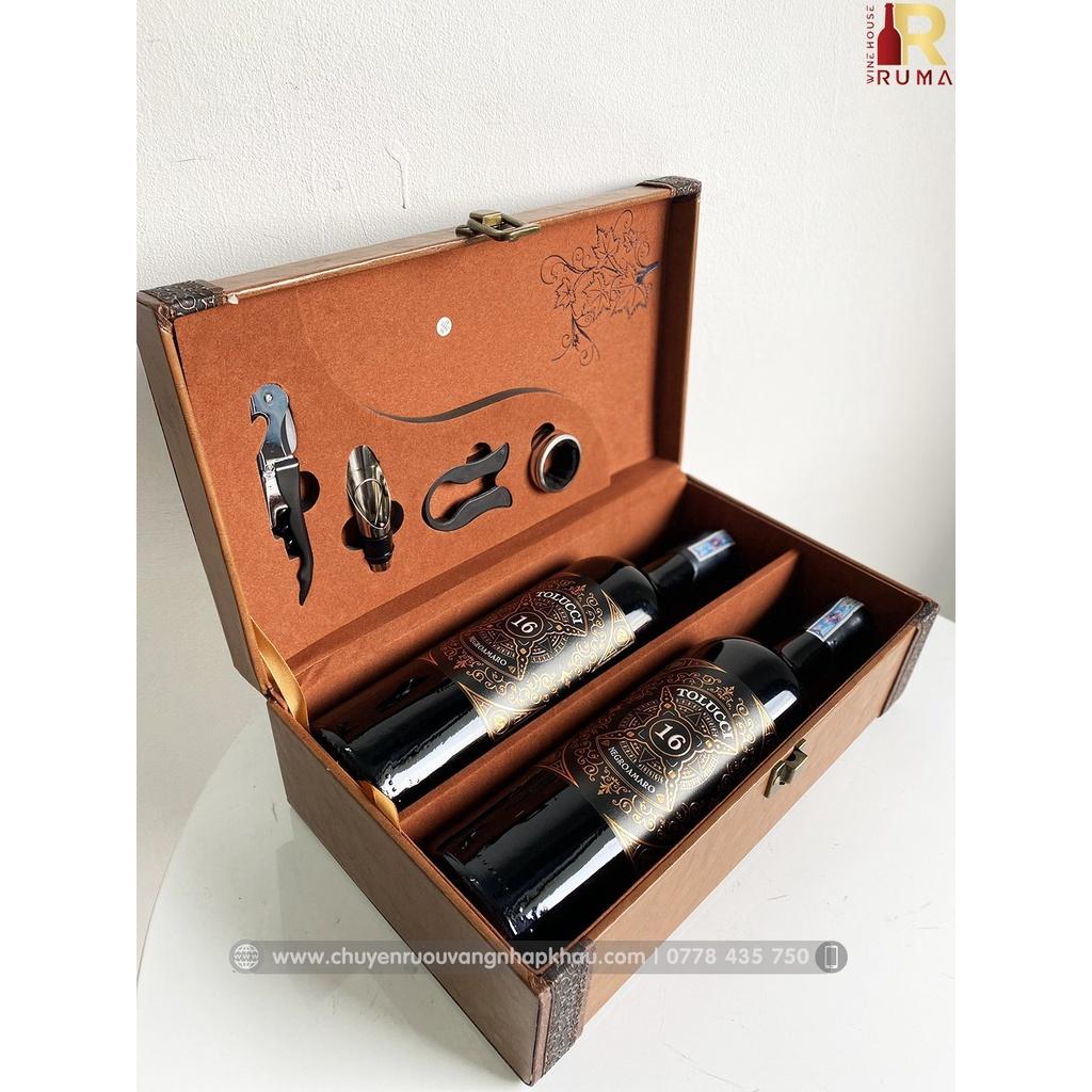 Set quà tặng rượu vang Ý Tolucci 16 - Hộp da PU hoạ tiết chùm nho cao cấp kèm phụ kiện