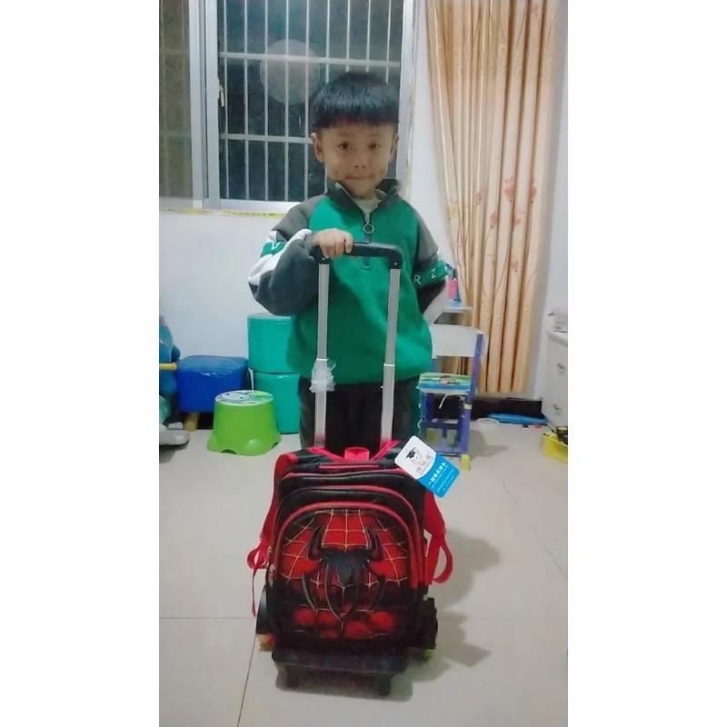Balo kéo bé trai học sinh cấp 1 kích thước 42.22.3cm tặng hộp bút-vỏ bọc-bút bi