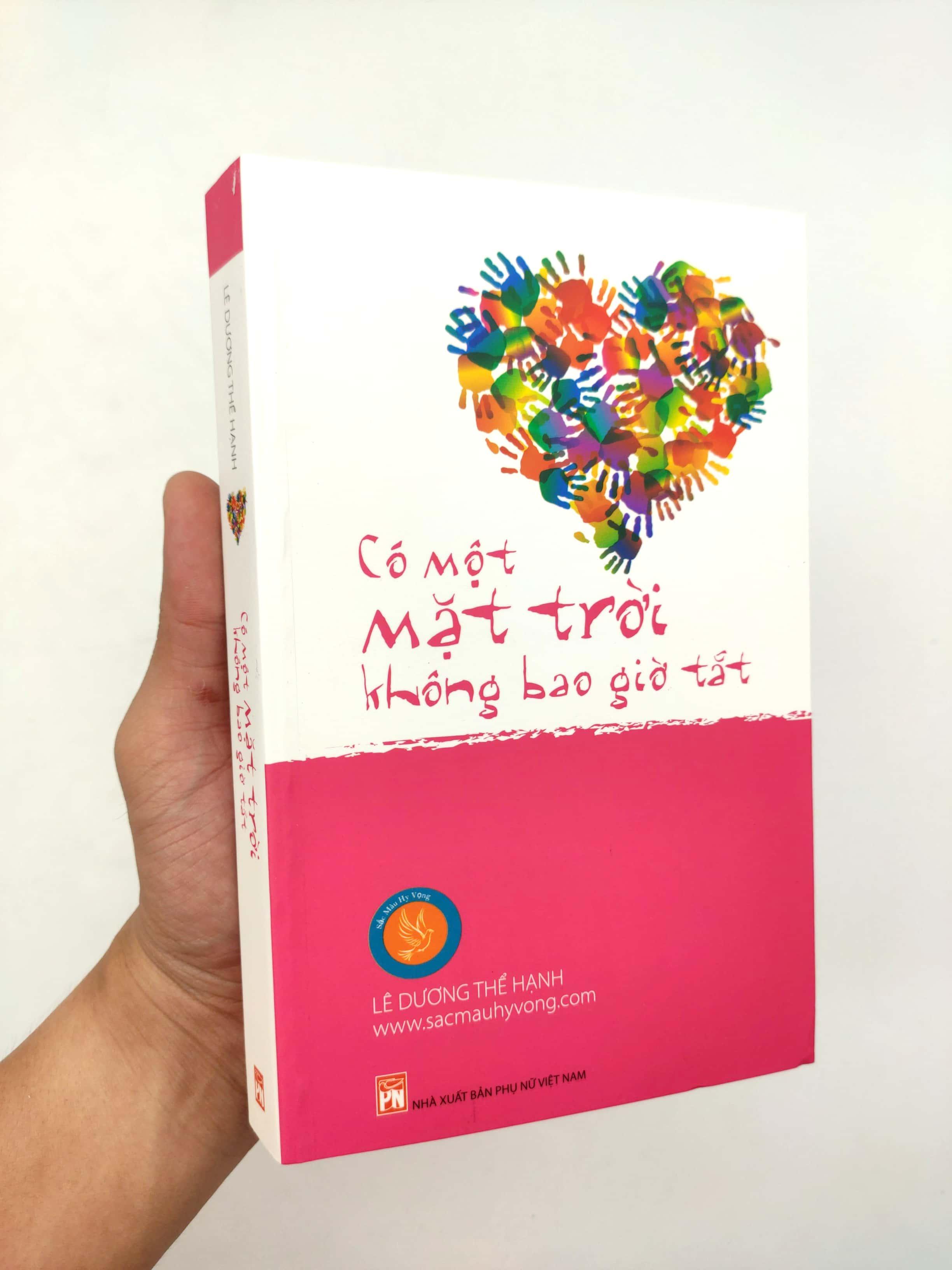 Có Một Mặt Trời Không Bao Giờ Tắt