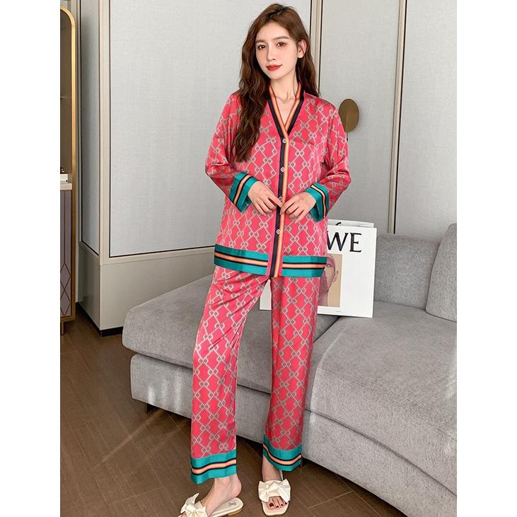 Đồ Bộ Nữ - Bộ Lụa Ngủ Dài Tay Cổ Chéo Cao Cấp Màu Đỏ Đen Xanh Caro Hot 2023 DDLP18