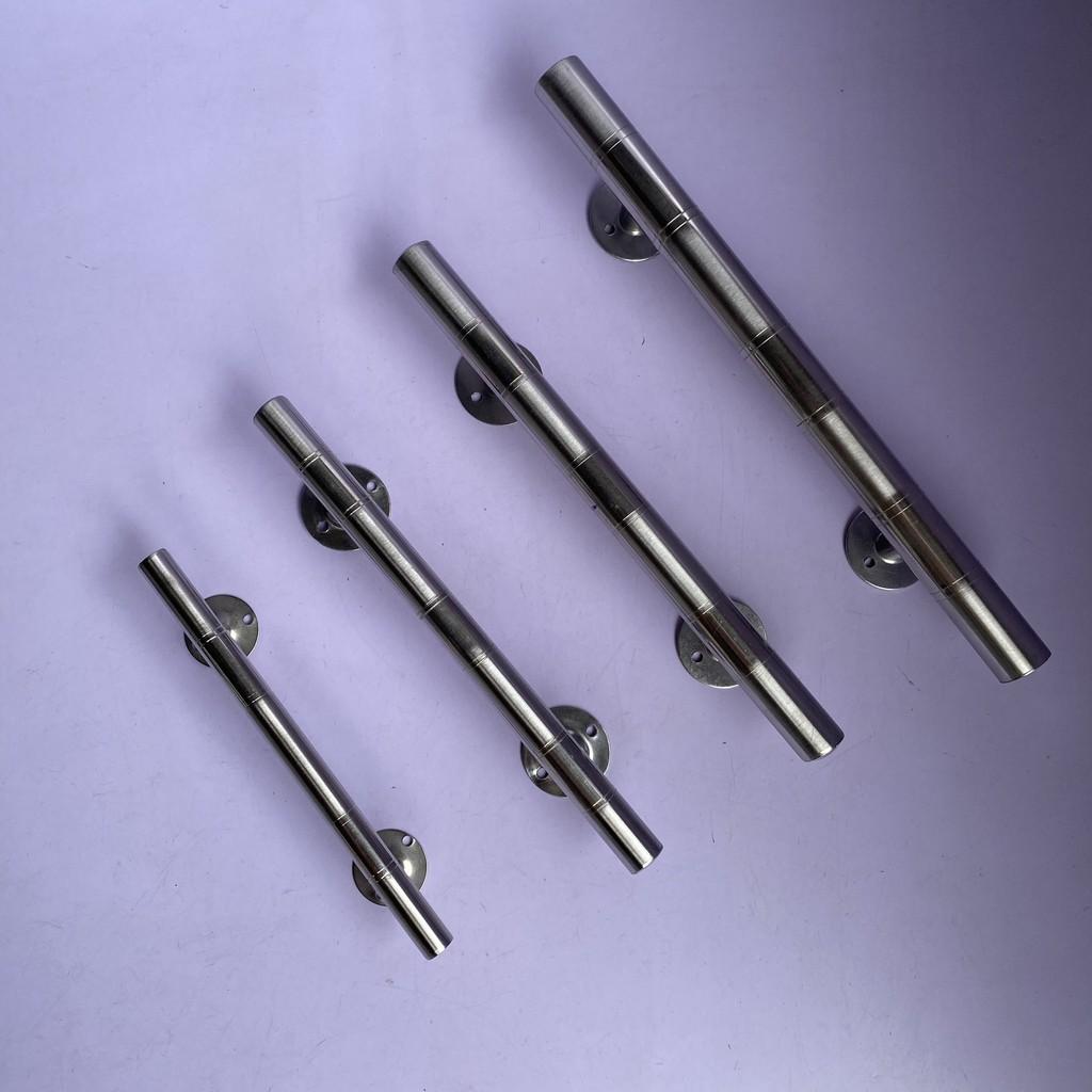 Tay nắm cửa  inox đặc