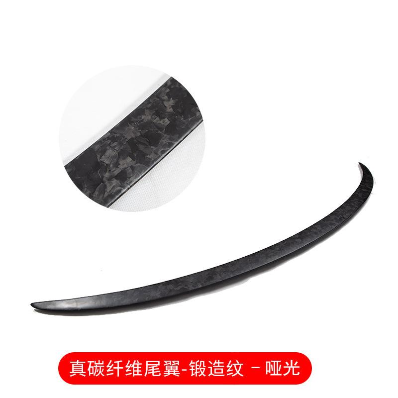 Giao hàng nhanh phù hợp với phần trên của mẫu P nguyên bản của Tesla Model 3 với cánh gió sau bằng sợi carbon khô thật mà không cần đục lỗ cánh gió sau