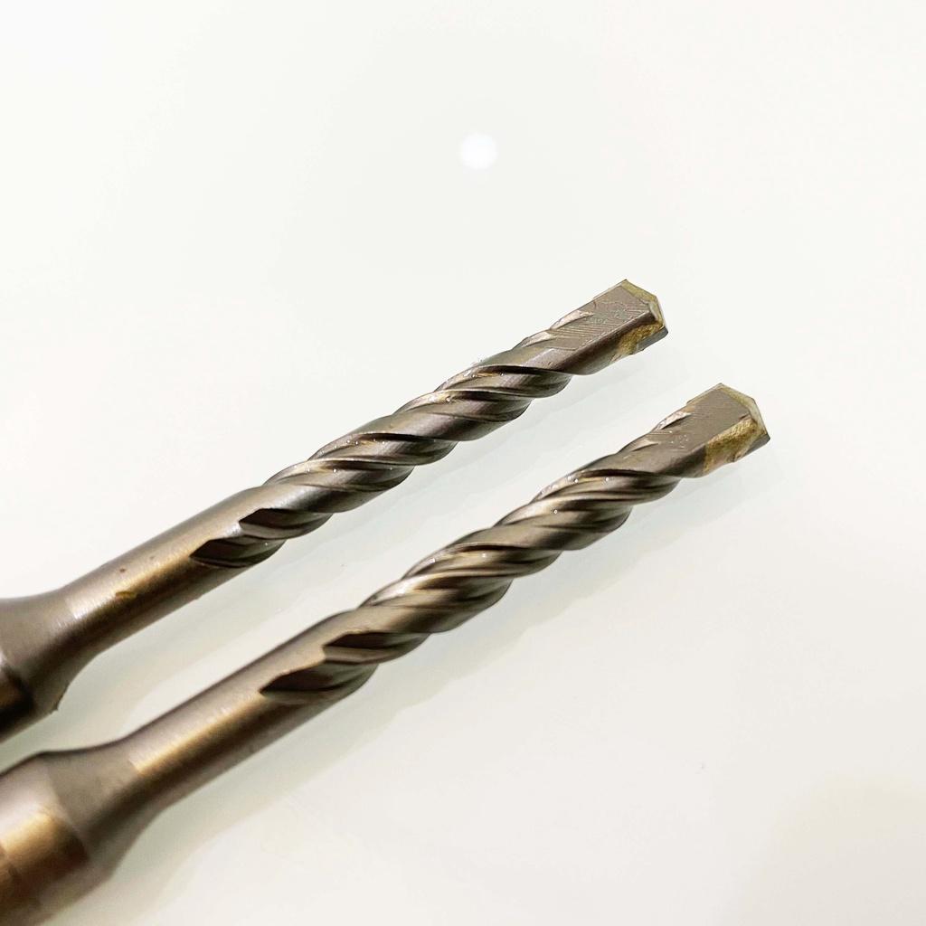 MŨI KHOAN BÊ TÔNG SDS ĐƯỜNG KÍNH PHI Ø6 DÀI 110MM ĐẦU DẸT KYNKO MKDBTSDSP-6110