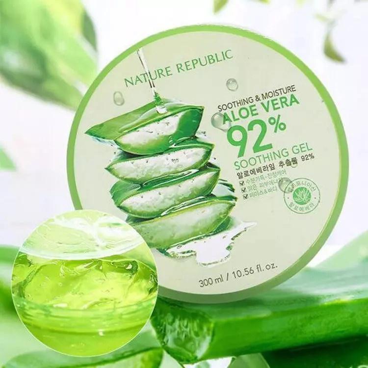 Gel lô hội dưỡng đa năng NATURE REPUBLIC Soothing Moisture Aloe Vera 92% Soothing Gel 300ml