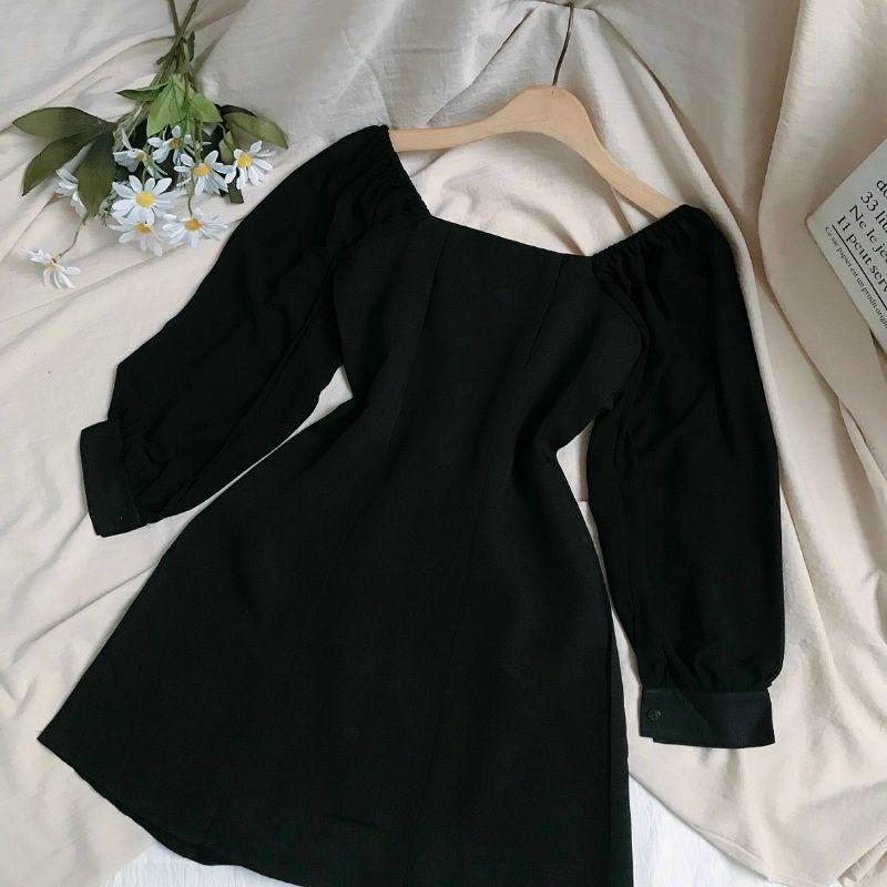 ĐẦM RETRO ĐEN CỔ VUÔNG TAY DÀI