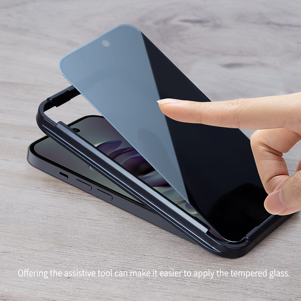 Miếng dán cường lực chống nhìn trộm cho iPhone 14 Pro hiệu Nillkin Amazing Guardian mỏng 0.23mm, vát cạnh 2.5D, chất liệu kính AGC Nhật Bản - hàng nhập khẩu