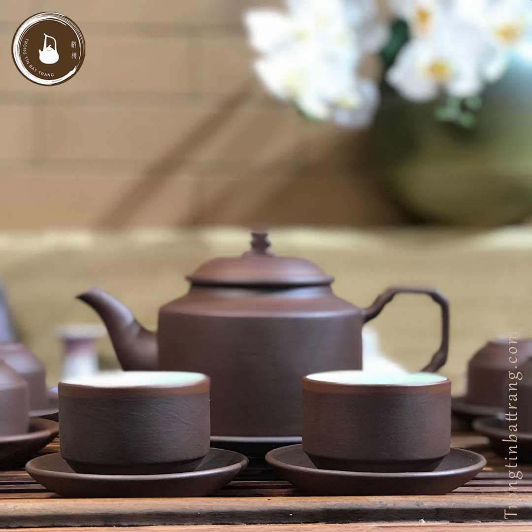 Bộ Ấm Chén Trà Đạo Gốm Tử Sa Bát Tràng Dáng Hán Đạc Dung Tích 500ml AVMT 48