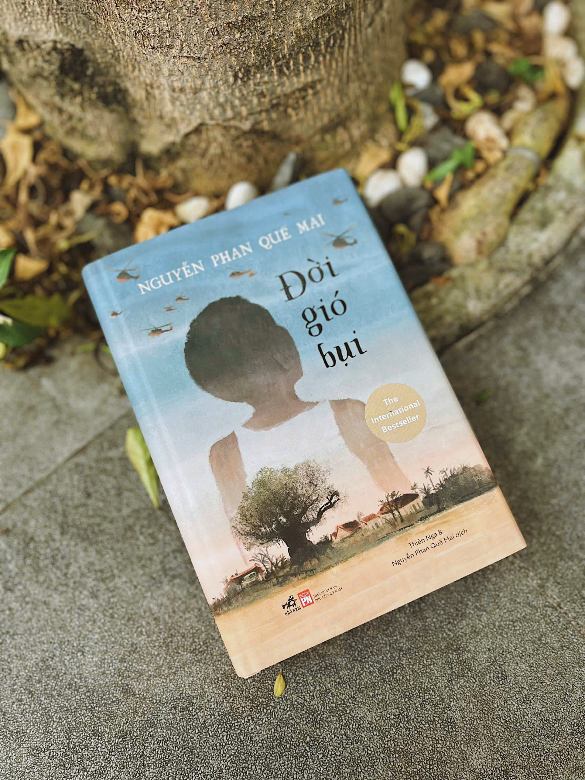 Sách - Đời gió bụi (Dust Child) (Nguyễn Phan Quế Mai) (Nhã Nam HCM)