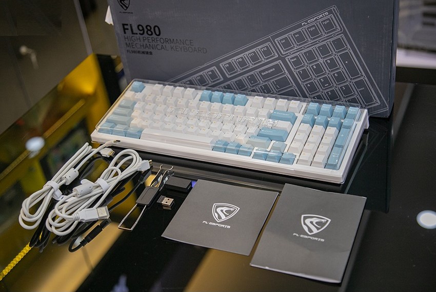 Bàn phím cơ FL-Esports FL980CPM Sea Salt - Hàng chính hãng