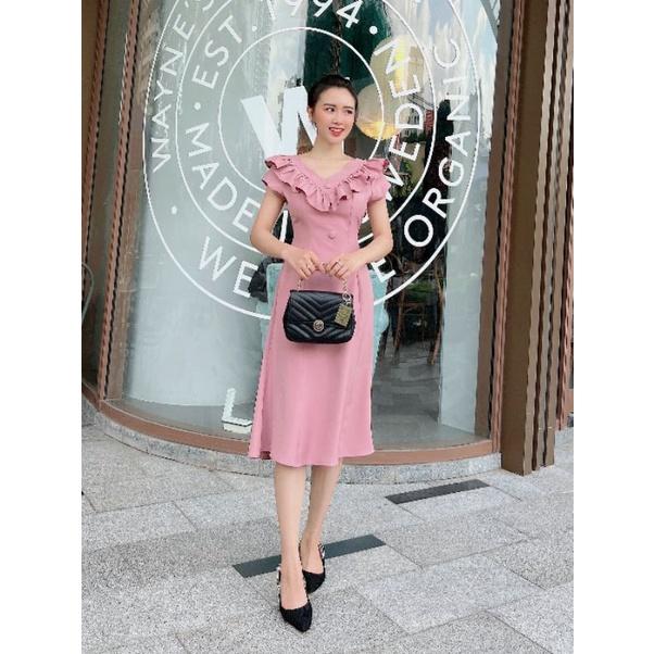 ĐẦM CỔ V VIỀN BÈO