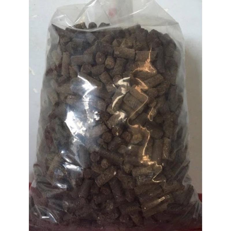 Hình ảnh Phân cá hữu cơ dạng viên nhập khẩu Hà Lan- siêu bật mầm (500gr)