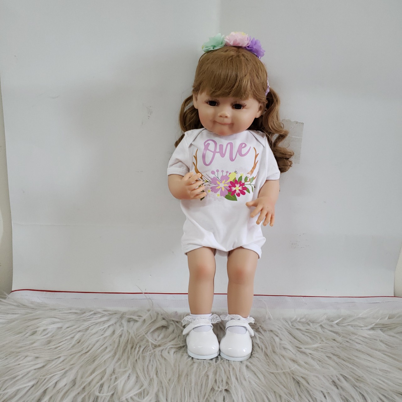 Búp Bê Tái Sinh Thân Nhựa Mềm Mại Bé Bậm Môi 55 cm = 22 inch KEIUMI Reborn Silicon Vinyl Doll PVN4700