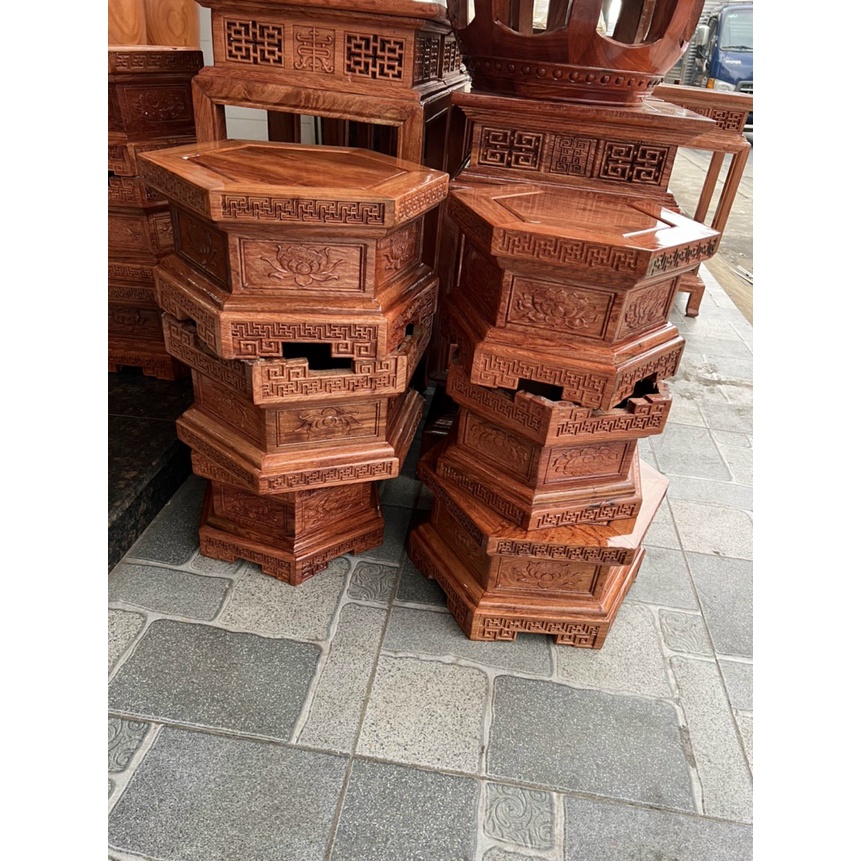 Đôn lục lăng triện hoa sen gỗ Hương đá dùng kê tượng mặt 25 cao 20 cm