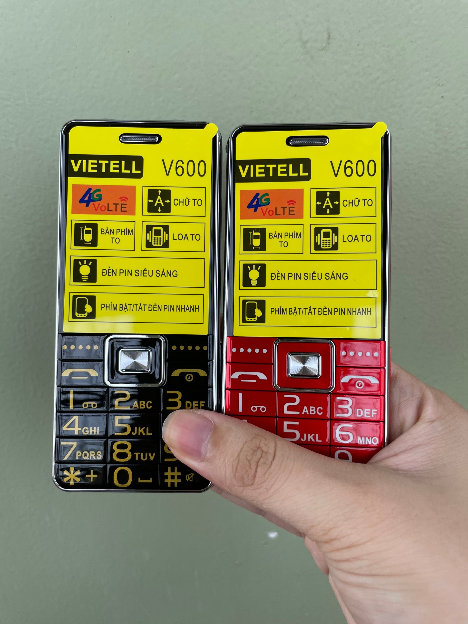 Điện thoại người già VIETELL V600 4G - bàn phím to, loa to, chữ to, đèn pin siêu sáng, pin khủng - Mới full box