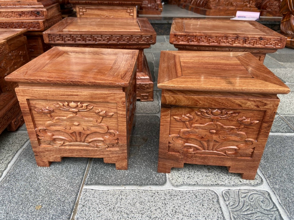 Đôn vuông đế vuông gỗ hương loại đục mặt hoa sen-Nhiều kích cỡ