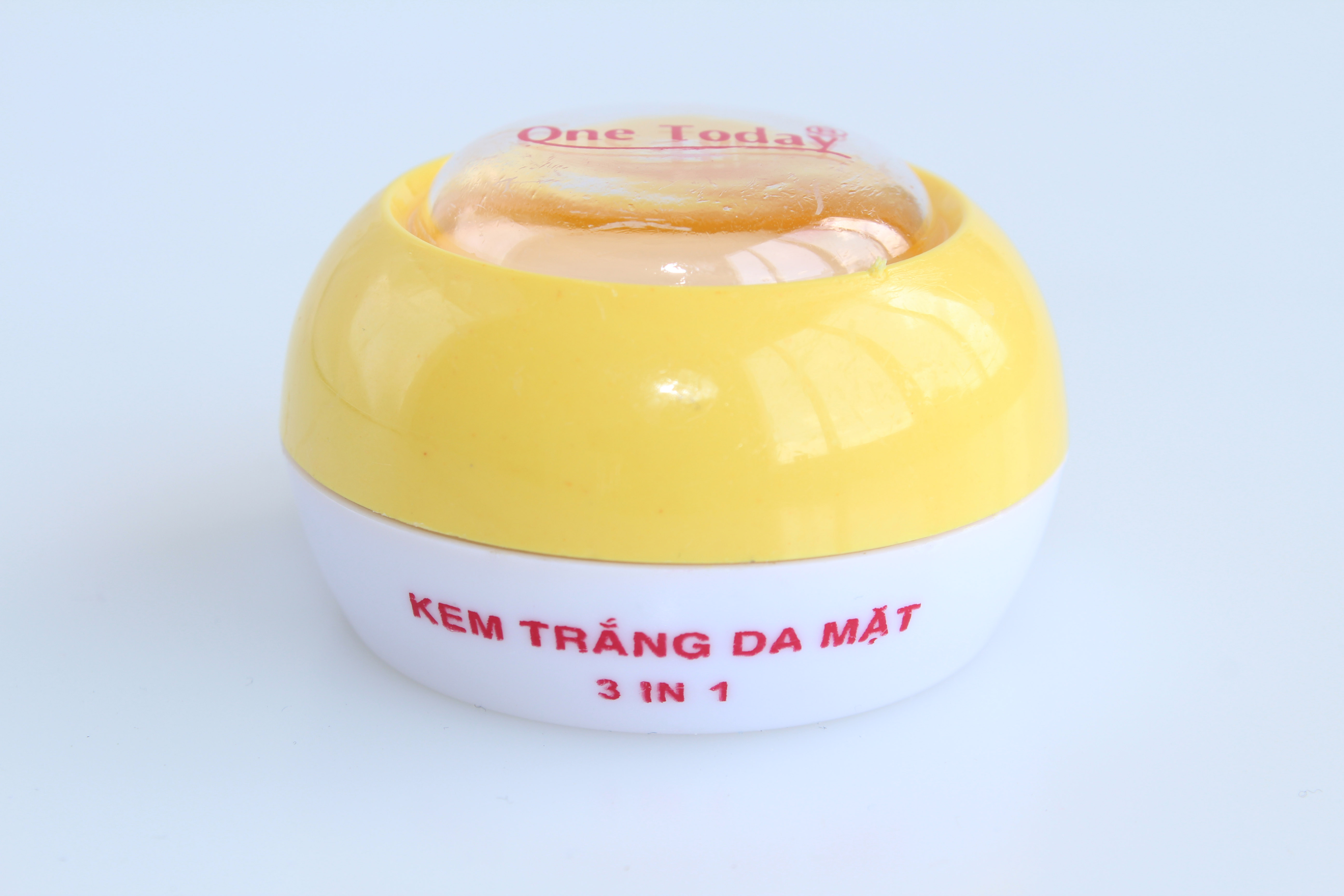 ONE TODAY - KEM TRẮNG DA MẶT 3IN1 - 5g