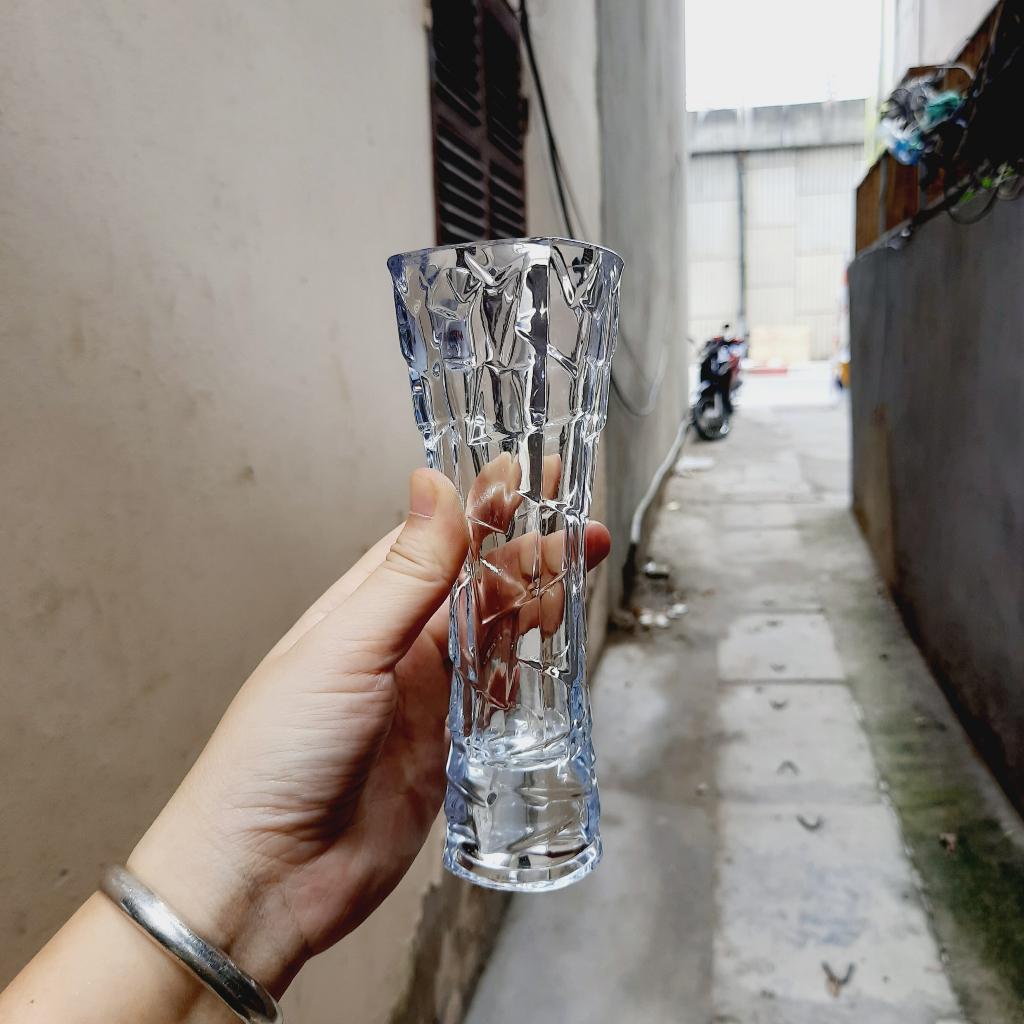 Lọ hoa thủy tinh pha lê nhỏ để bàn trang trí sang trọng
