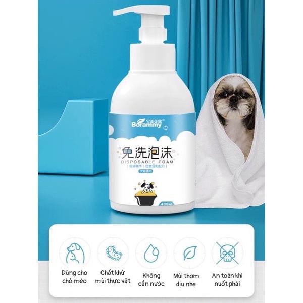 Sữa tắm khô cho chó mèo BORAMMY dạng bọt giúp làm sạch dịu nhẹ không gây kích ứng. An toàn, tiện dụng ko cần nước 400ml