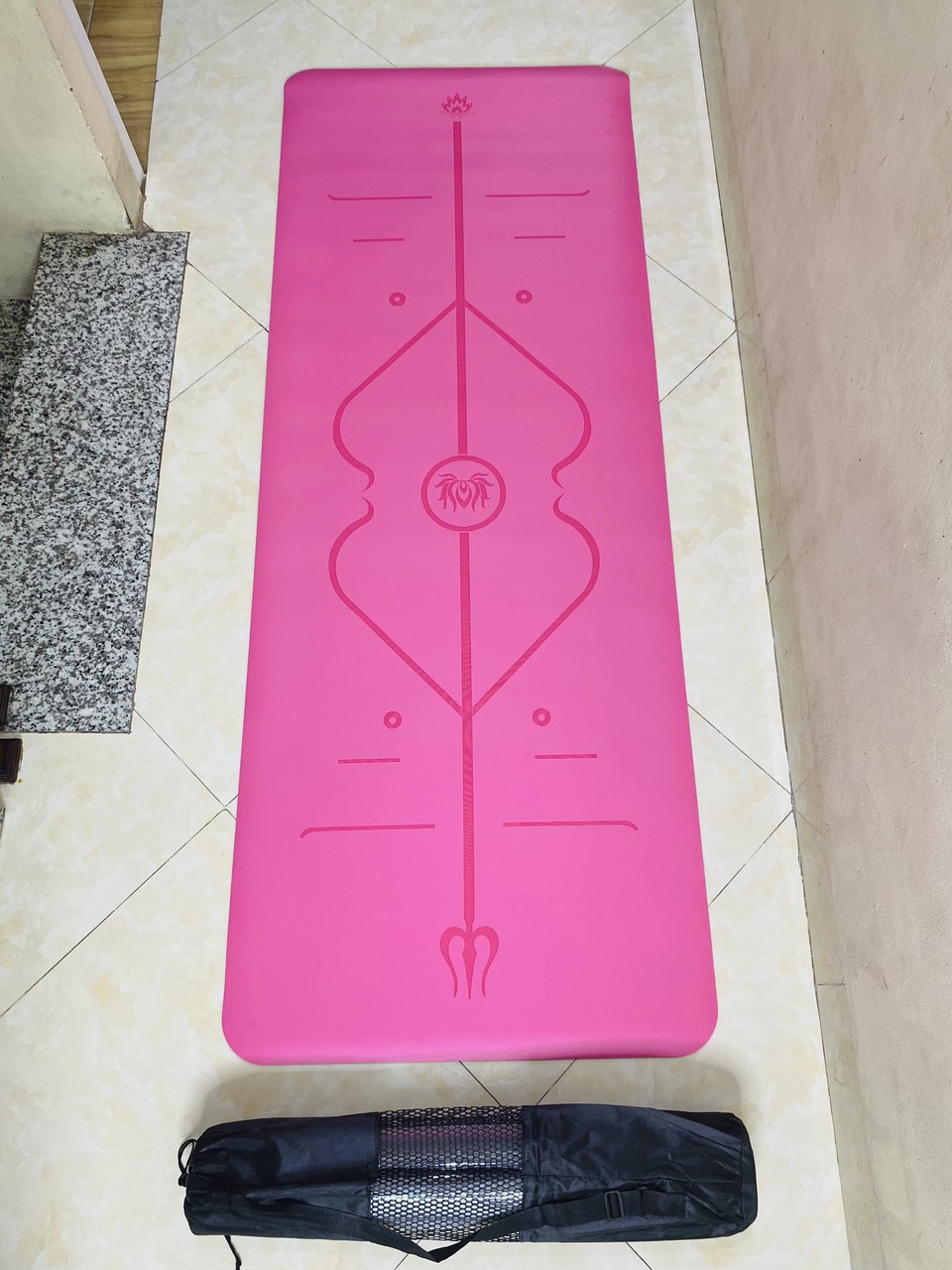 Thảm Tập Yoga Định Tuyến KT( 183 x 68 )cm Chất Liệu Cao Su Non 2 Lớp Chống Trơn Trượt Không Mùi Không Gây Kích Ứng Da