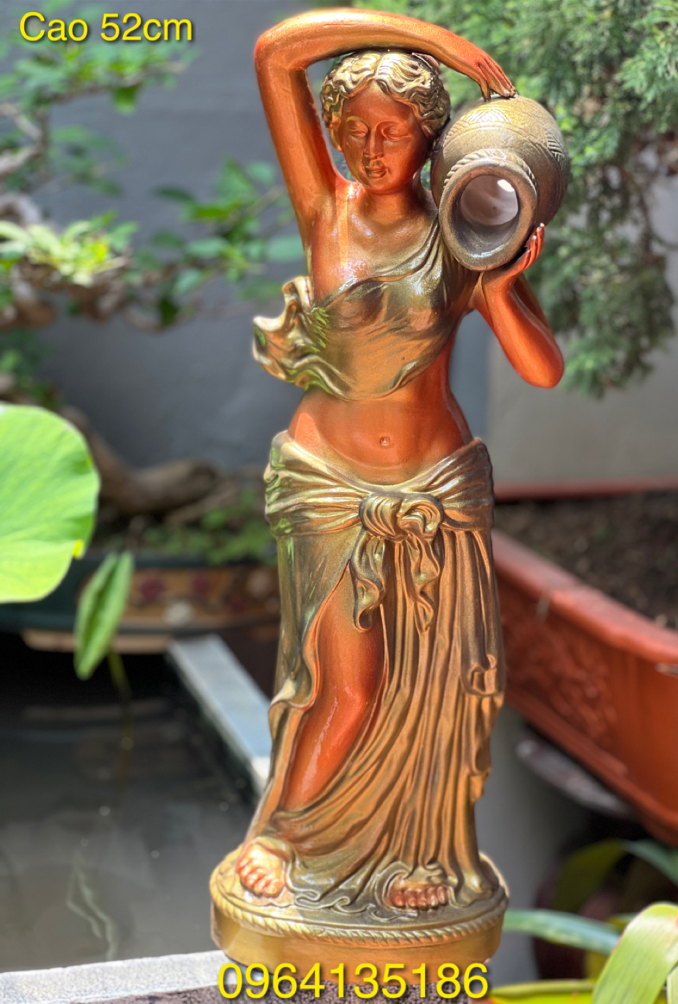 Tượng cô gái vác vò đổ nước h52cm màu giả đồng gốm sứ Bát Tràng
