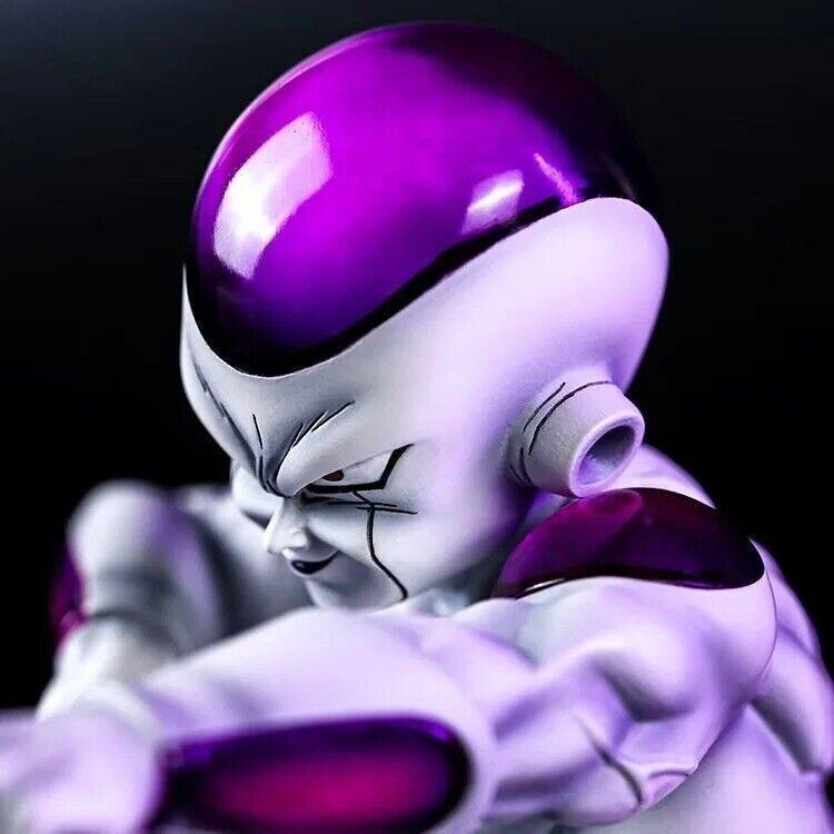 Mô hình nhân vật Frieza Đại Đế trong Dra Ball