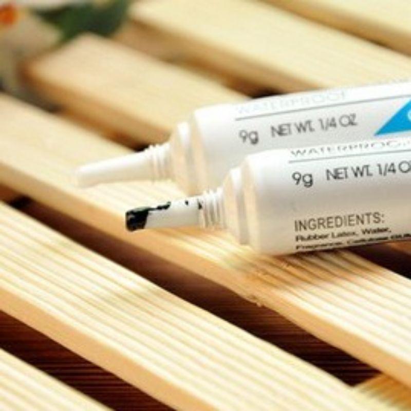 Keo gián mi giả siêu chắc Eyelash Adhesive 7g