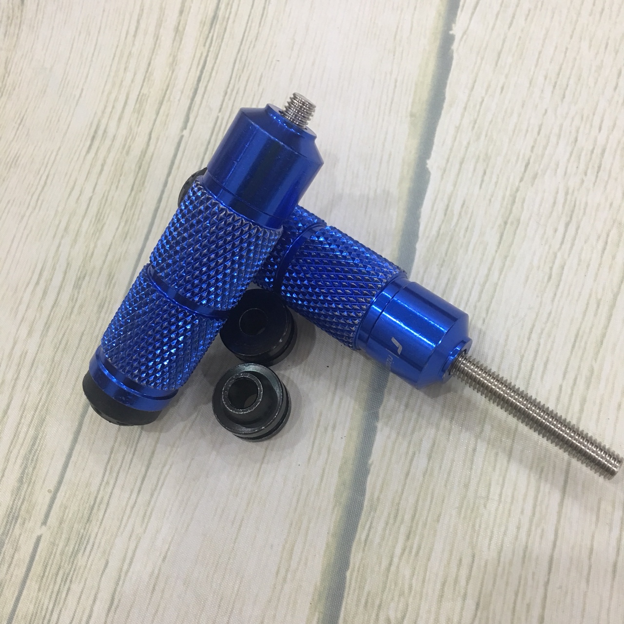 Bộ 2 Gù chống đổ sau cho xe máy