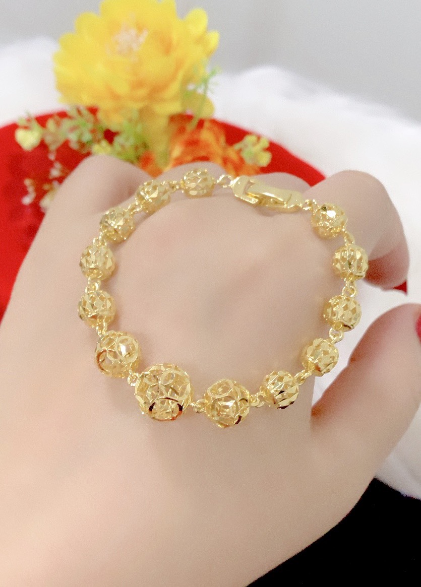 Lắc tay bi chạm đồng tiền mạ màu 18.k cao cấp P690