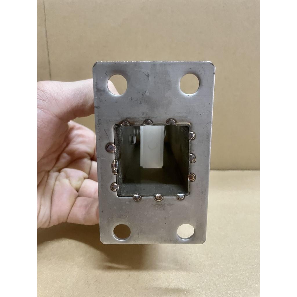 Trụ cầu thang lan can kính không khoan lỗ INOX 304