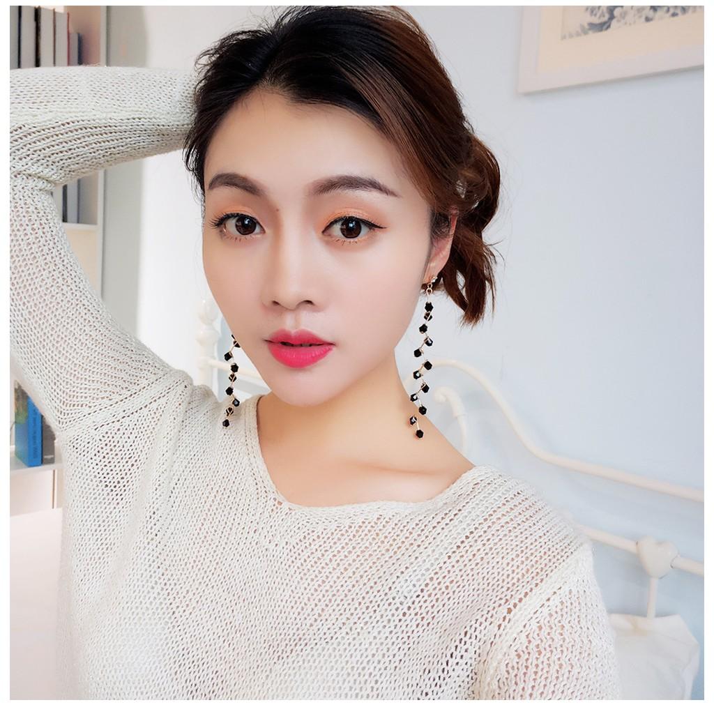 Bông tai dài đính pha lê