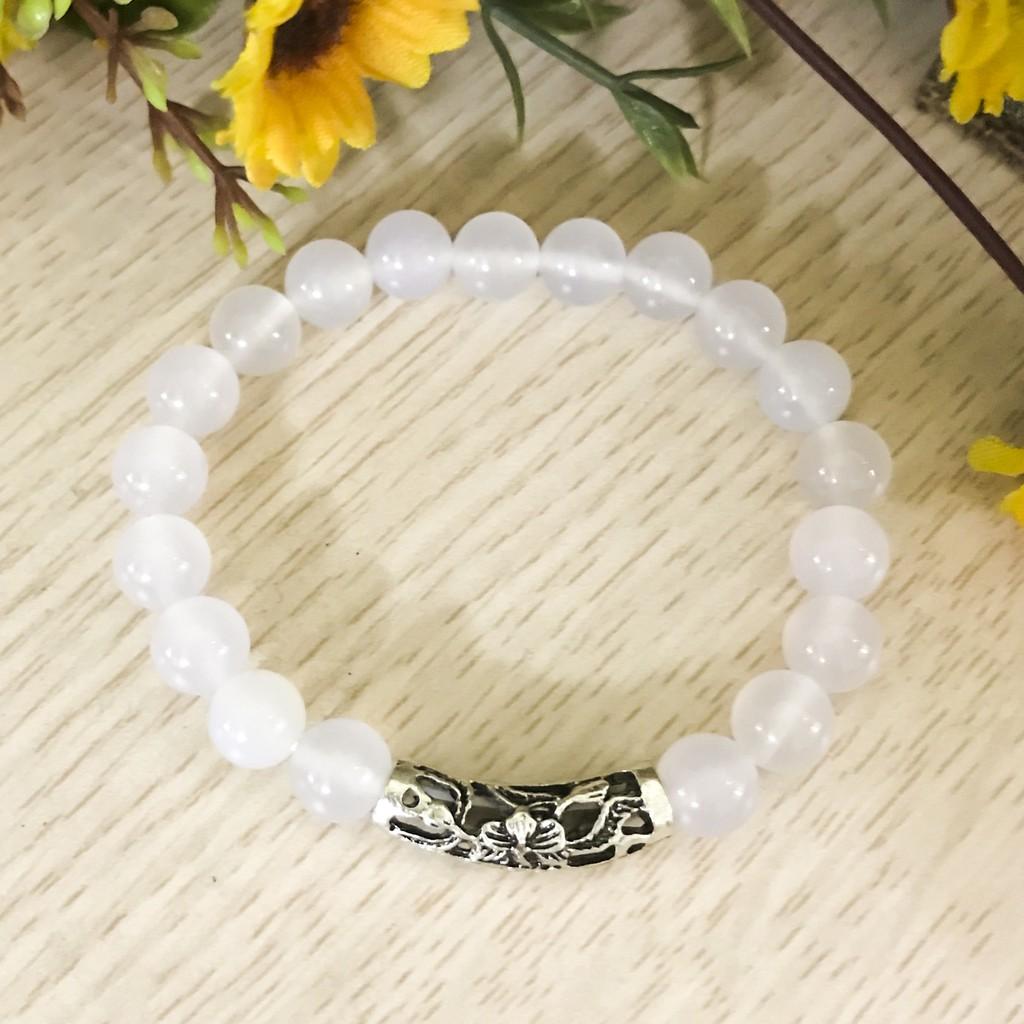 Vòng Tay Cho Mệnh Thủy - Vòng Tay Nữ Mã Não Trắng 8mm Mix Charm Cầu Bạc V344TA-8