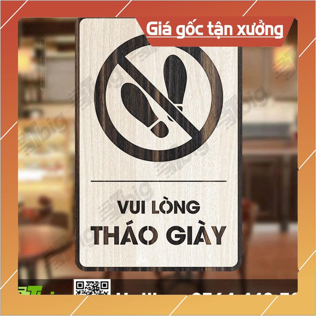 Bảng Vui lòng tháo giày 13x20cm cắt laser 2 lớp bằng gỗ