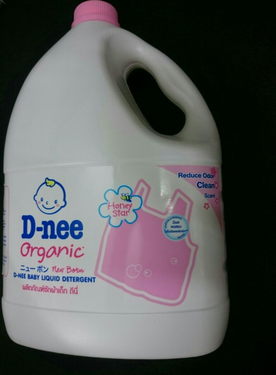 Nước Giặt Quần Áo Cho Bé D-Nee - Chai 3000ml (Hồng)