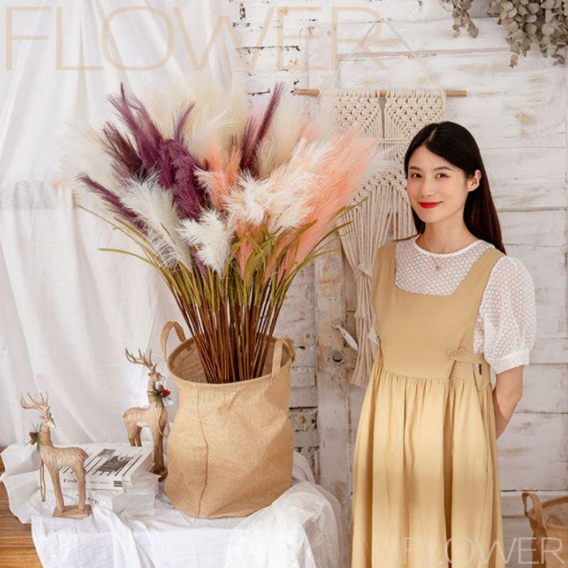 Hoa trang trí mô phỏng cành lau siêu đẹp và tự nhiên