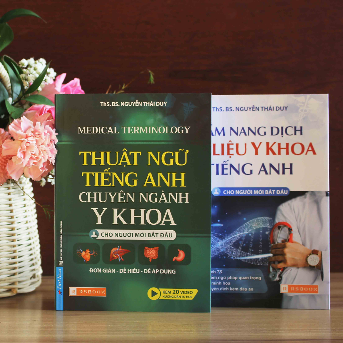 COMBO Thuật Ngữ Y Khoa Tiếng Anh + Cẩm Nang Dịch Tài Liệu Y Khoa Tiếng Anh (Cho người mới bắt đầu)