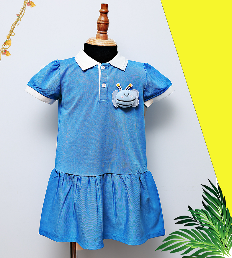ĐẦM BÉ GÁI POLO XANH BIỂN BEE BÈO LAI