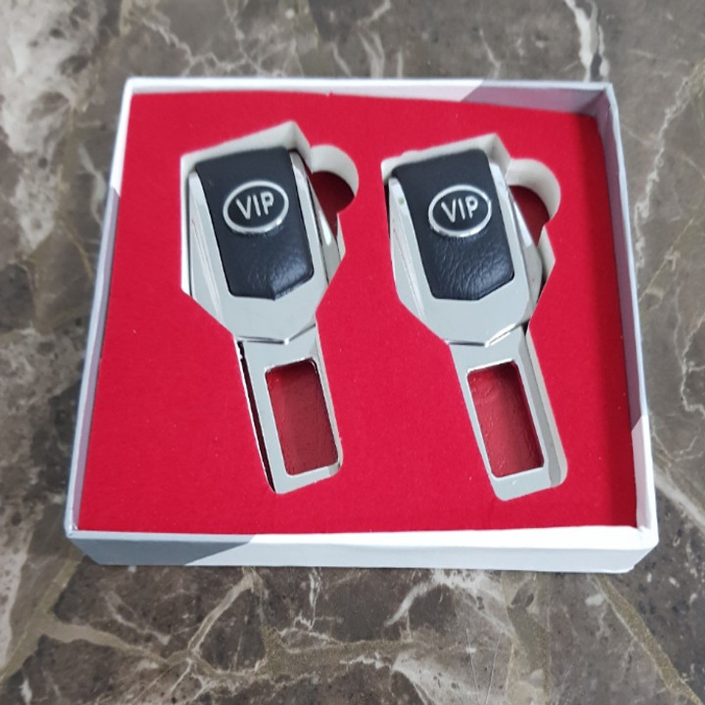 Combo 2 Chốt Khóa Dây An Toàn Logo VIP 4S dành cho ô tô  Ngắt Chuông Cảnh Báo Kêu Cho Xe Hơi/Ô Tô Cao Cấp