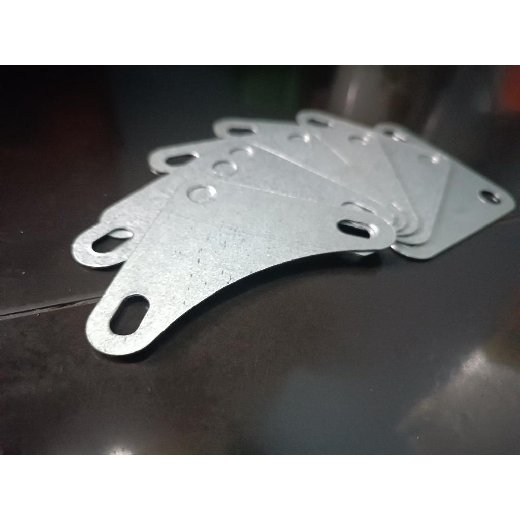 Bát ke góc kệ sắt v lỗ,ke góc tam giác kệ sắt v lỗ,bulong lắp ráp kệ sắt v lỗ