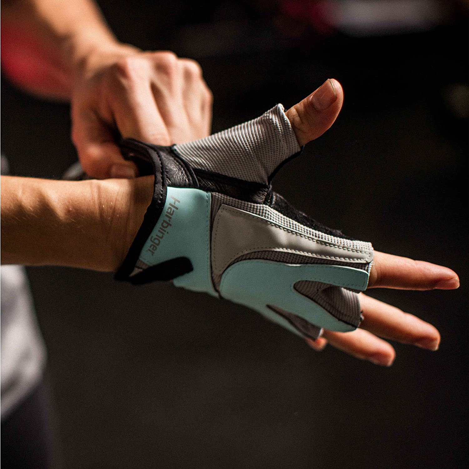 Găng Tay Tập Gym Harbinger Women's Trainning Grip