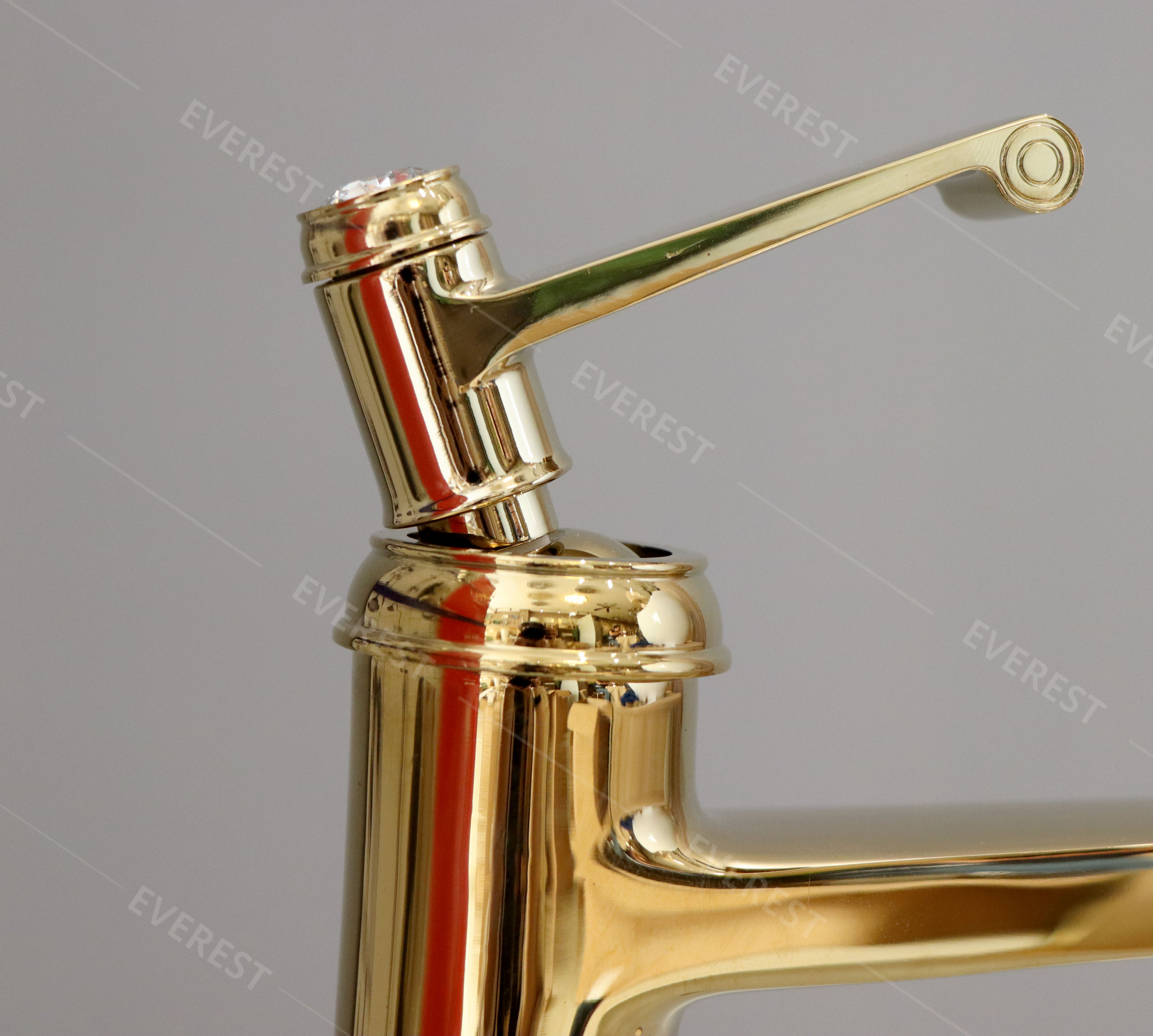 Vòi lavabo mạ vàng 30cm EV-MV18