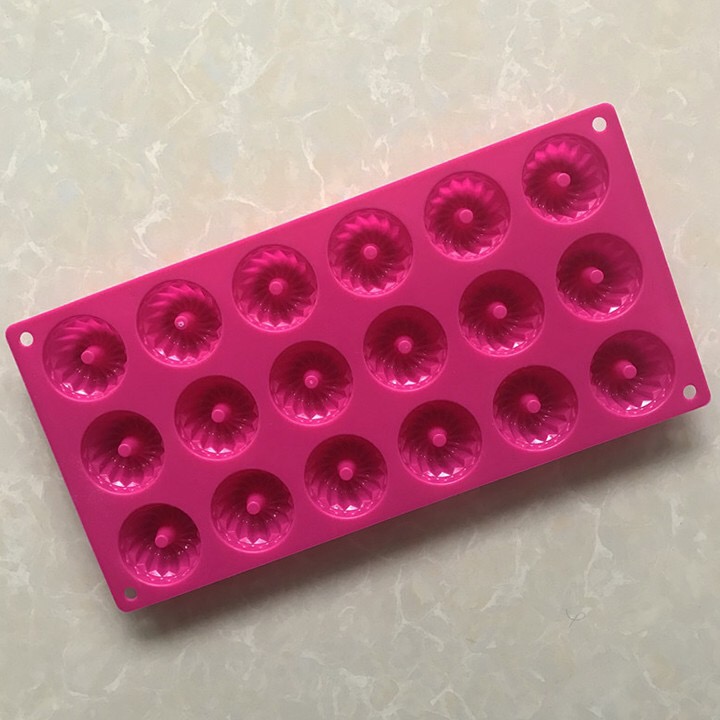 Khuôn silicon donut xoắn