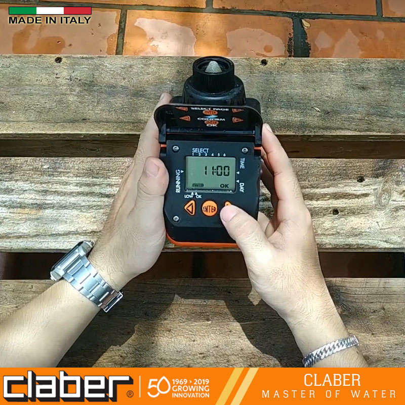 Bộ van hẹn giờ tưới cây Aquauno Video 6 Plus Claber 8413, 6 lần tưới trong ngày