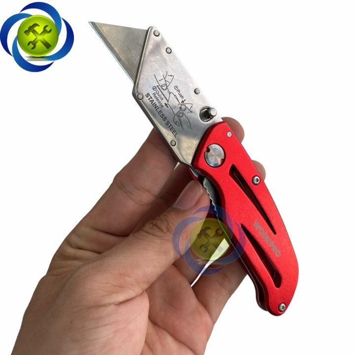 Dao rọc cáp Workpro WP211003 gấp gọn thân nhôm màu đỏ