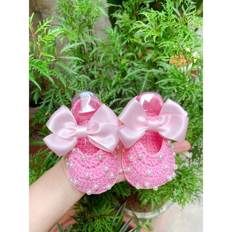 Giày xinh cho bé yêu