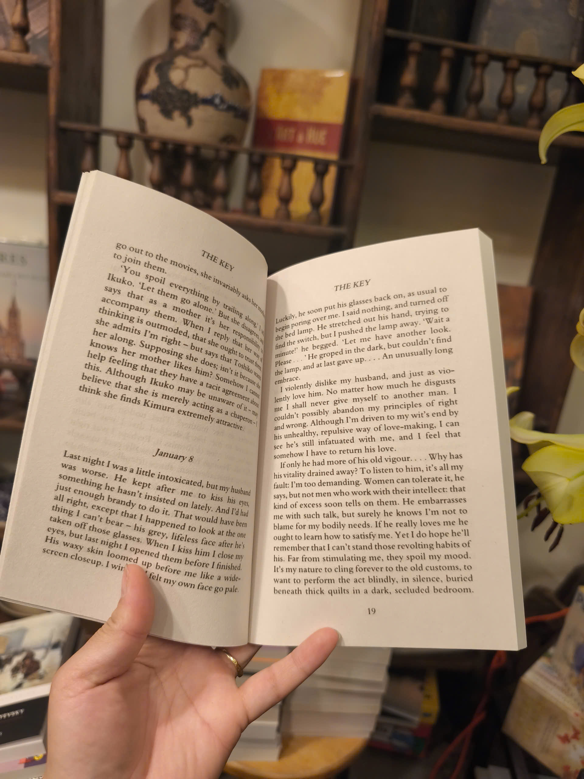 Sách - The Key by Jun'ichirō Tanizaki | Classics / Japanese Literature / Ngoại văn Nhập khẩu